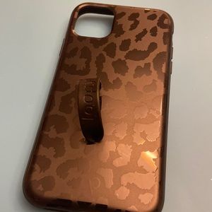 Black leopard Loopy Case- iPhone 11
